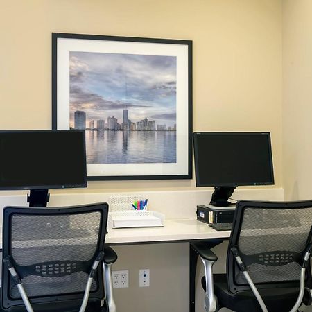 Candlewood Suites - Miami Exec Airport - Kendall By Ihg Country Walk Екстериор снимка