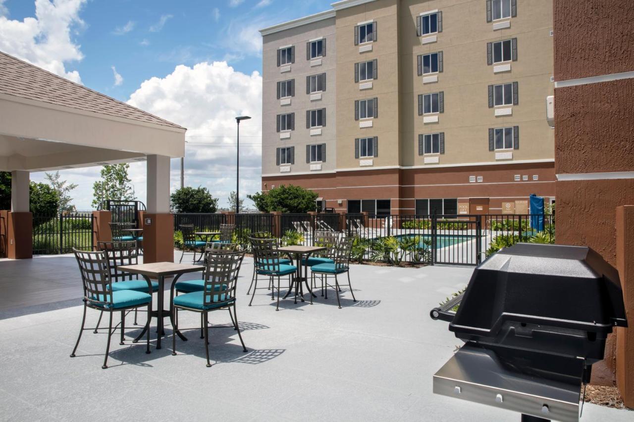 Candlewood Suites - Miami Exec Airport - Kendall By Ihg Country Walk Екстериор снимка